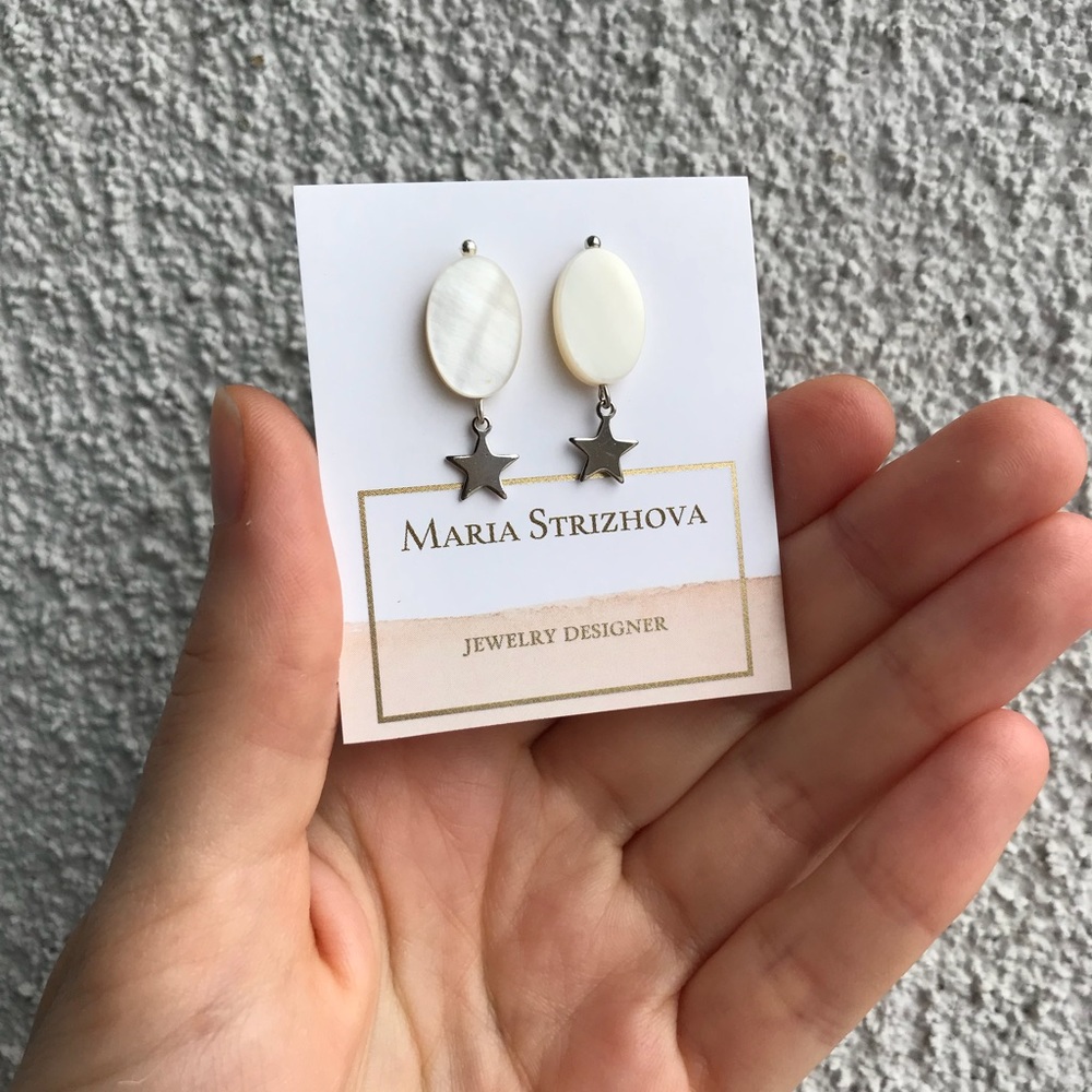 ⭐️Cosmic studs - Picture 2 of 5